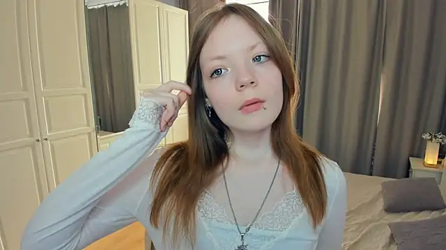 LavenderMitten's cam snapshot