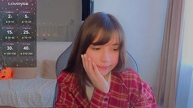 Lina_Brownie's cam snapshot