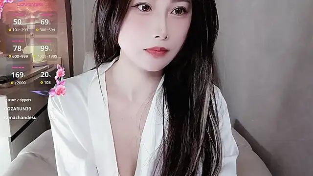 Blossom-666 live sex cam