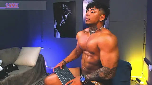 bradley_smith live sex cam