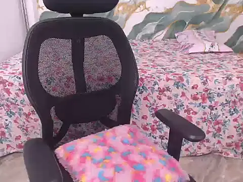 bold-smirthii's cam snapshot