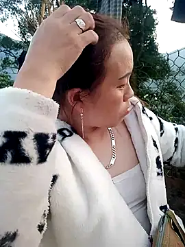 Longnu11's cam snapshot