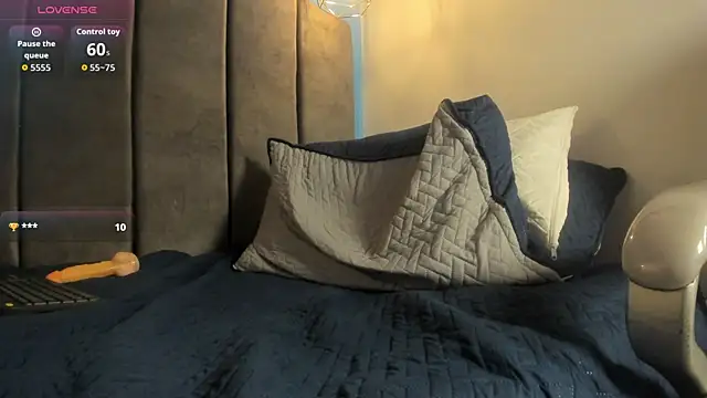 Oscar_fox_ live sex cam