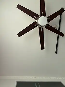 Hornyblond_Bella live sex cam