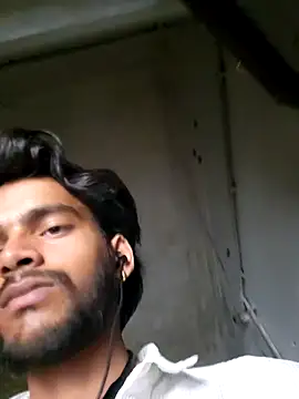 Herecallboyyash live sex cam