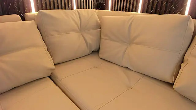 BritneySweet_ live sex cam