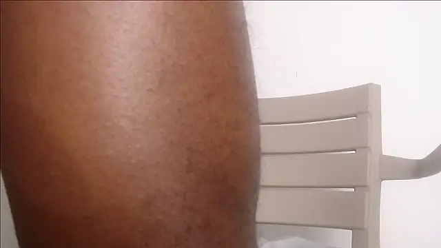 drake_brwon_23 live sex cam