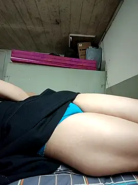 LianLaz's cam snapshot