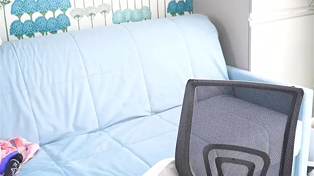 bombaleylo's cam snapshot