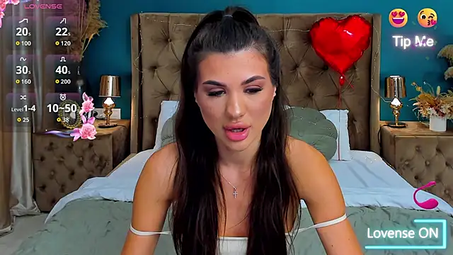 MonCarla live sex cam