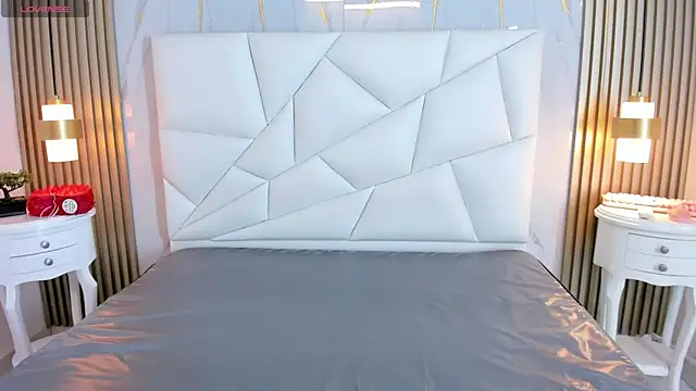 naomibely's cam snapshot