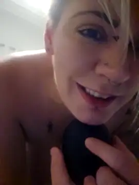 PinkTheHawk live sex cam