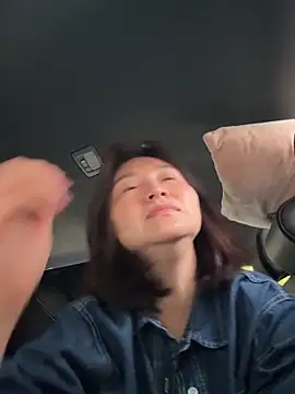 A-ZJunn live sex cam