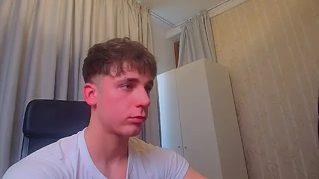 KellenWest live sex cam