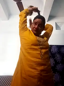 Anushka_Singh0's cam snapshot