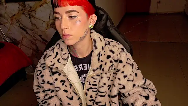 nova_kitttyy's cam snapshot