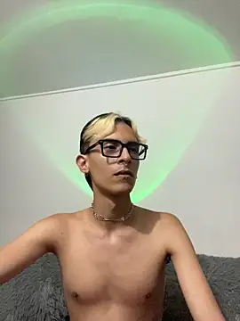 Dracco_Velour_ live sex cam