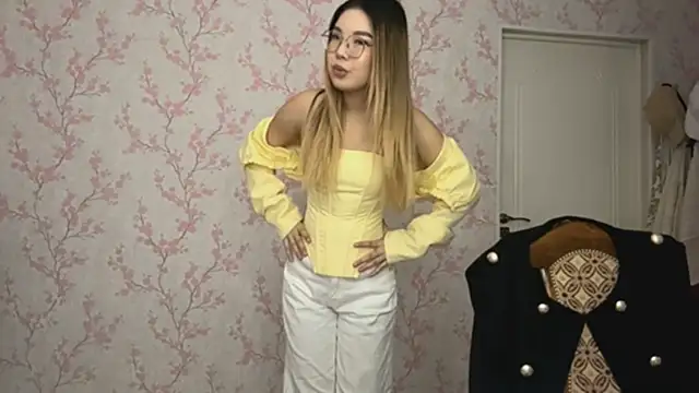 Elina_Mottel's cam snapshot