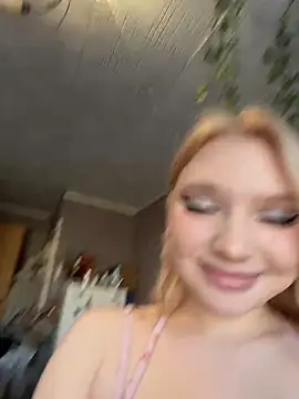 AmmyHot live sex cam