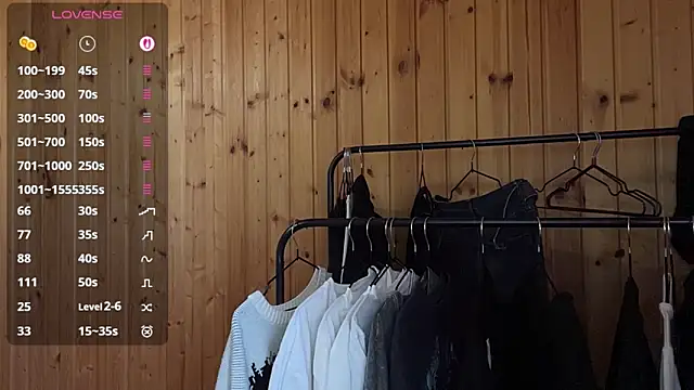 Caroline_love_me's cam snapshot