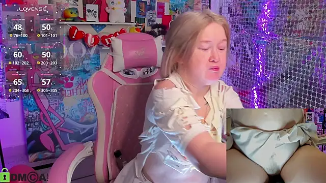 Sara_Robinson's cam snapshot