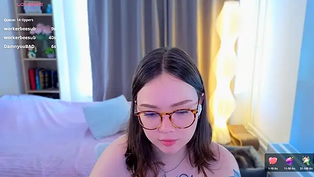 MilenaSaint's cam snapshot