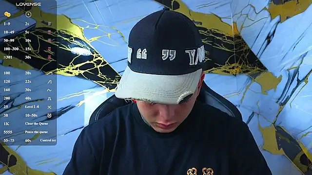 Kevin22_222 live sex cam