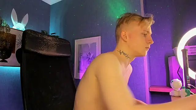 AlexxSweet's cam snapshot