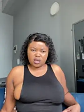 Curveysinaa live sex cam