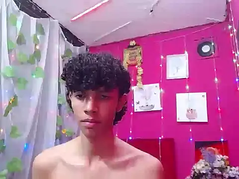 bigcock_twinks live sex cam