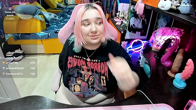 Softie_Sofy live sex cam