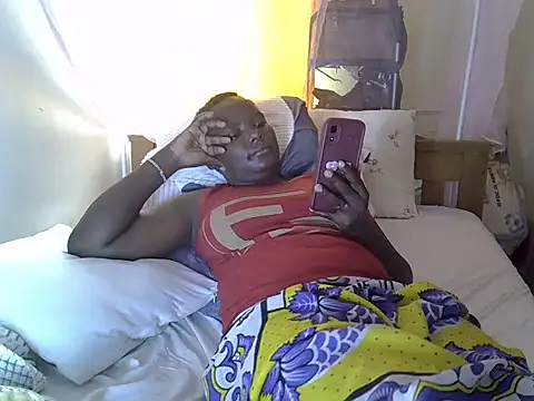 Sweetreena live sex cam