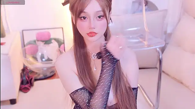 Yr_kitten_333 live sex cam