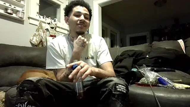 bigdickjojo69 live sex cam