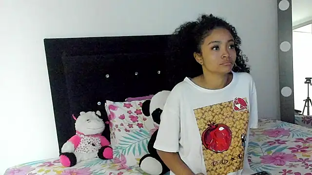 DanielaWane's cam snapshot