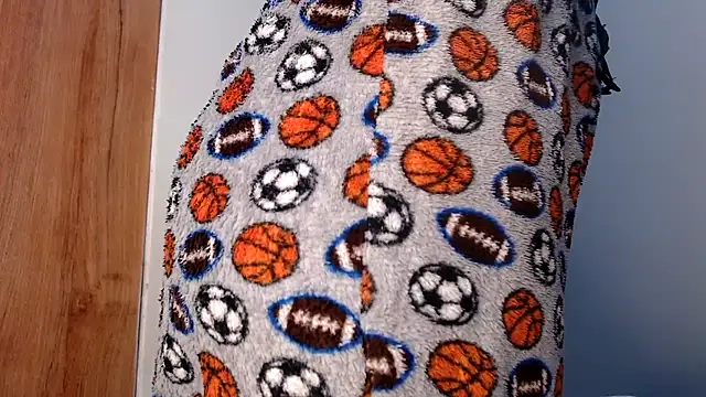 fatpussy-ebony's cam snapshot