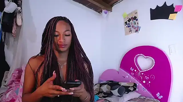 samy_doll live sex cam