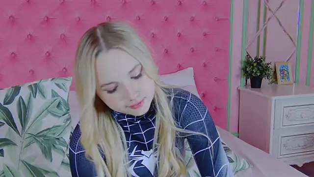 Sky_Cutie's cam snapshot