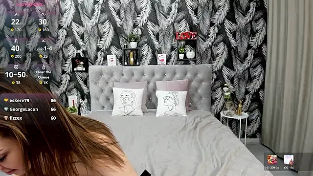 NicolleXPeach's cam snapshot