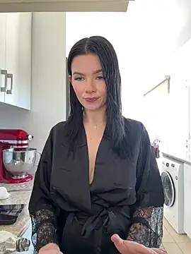 RoxiBlack live sex cam