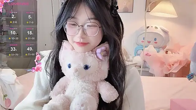 Luminous4173 live sex cam