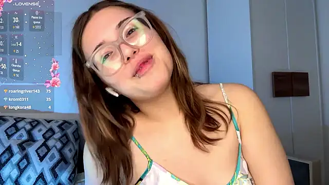 VerniceEngelking's cam snapshot