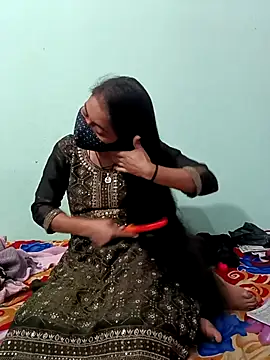 18_year_old_girl's cam snapshot