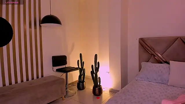 SussyBellX's cam snapshot