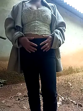 chaoanh11's cam snapshot