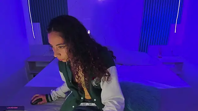 Kiara_lovely's cam snapshot