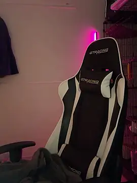 ericiii's cam snapshot