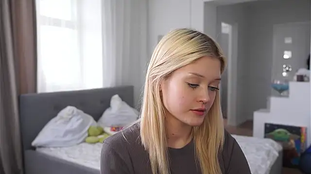 TaraBomstad's cam snapshot