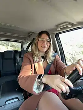 EmyLana live sex cam