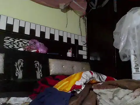 Stubborndesiboy live sex cam